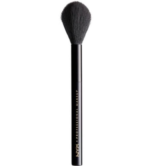 NYX Away We Glow Strobing 3-Piece Brush Set - Picture 2 of 5